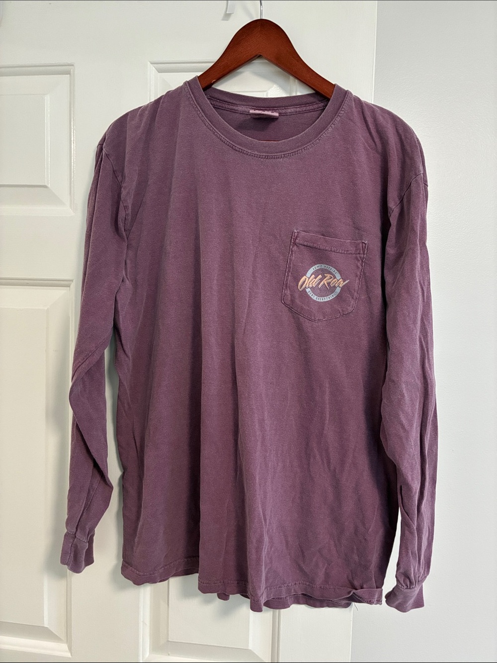 Old Row Men's Long Sleeve Pocket Tee in Dusty Purple